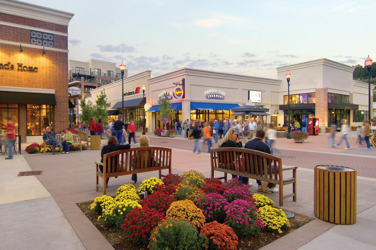 It s Time For A Shopping Adventure At Branson Landing ThousandHills