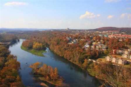 branson-fall-overlook