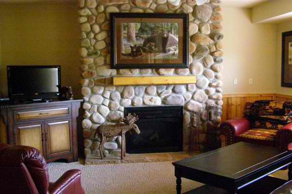 Thousand-Hills-RealEstate