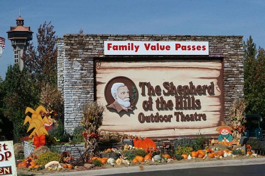 shepherd-of-the-hills-outdoor-theater