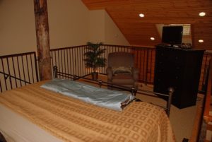 4 Bedrooms 2 Loft Cabins